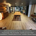 La Maison Des Familles 10 *