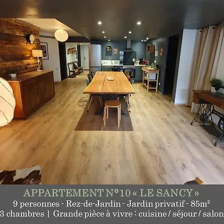 La Maison Des Familles 10 *