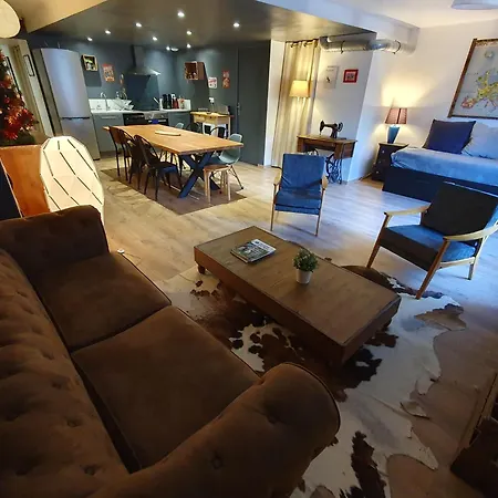 La Maison Des Familles 10 Apartment