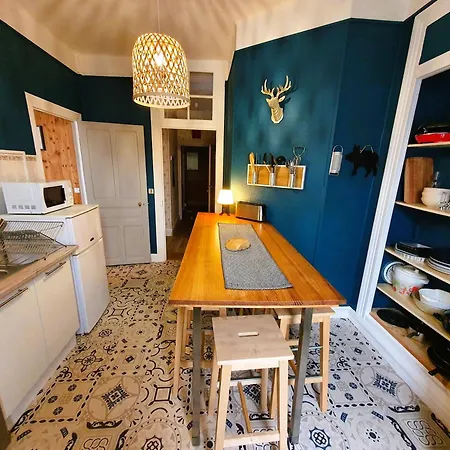 La Maison Des Familles 10 * 勒蒙多尔
