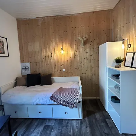 La Maison Des Familles 10 Apartment