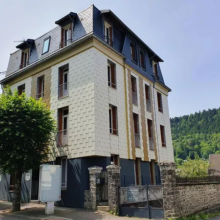 La Maison Des Familles 10 公寓