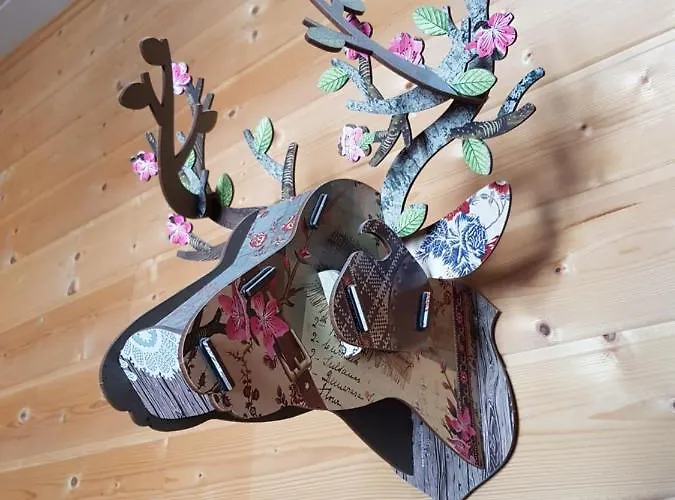 La Maison Des Familles 10 *