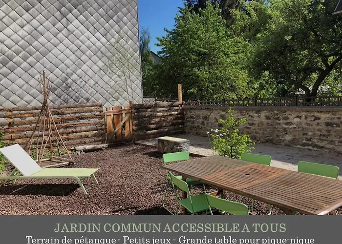 La Maison Des Familles 10 * 勒蒙多尔