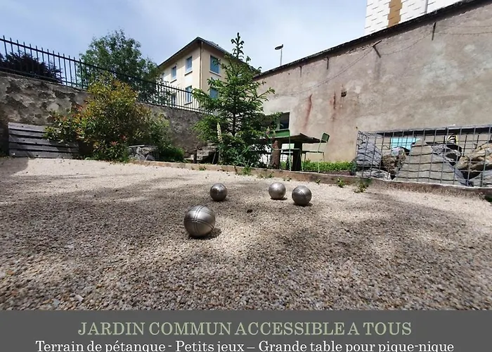 La Maison Des Familles 10