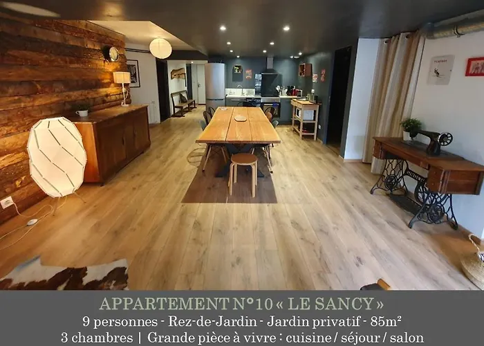 La Maison Des Familles 10 *