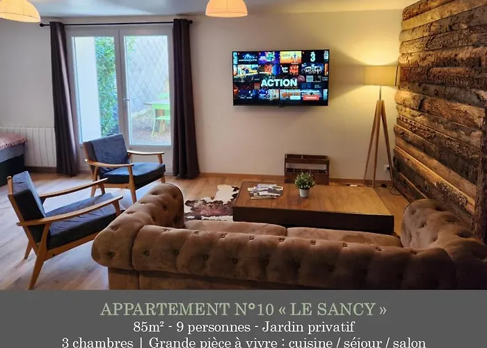 La Maison Des Familles 10 *